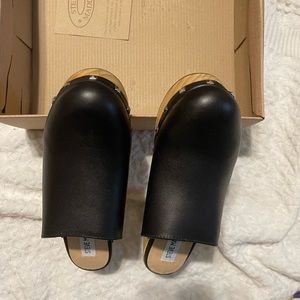 Steve Madden Brooklyn Studded Clogs Heels Size 3 Shoes Size 9.5 Black Leather